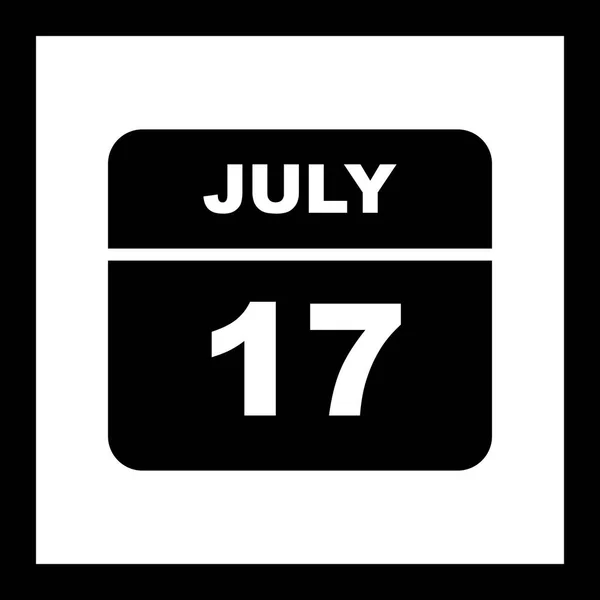 17 juli datum op een enkele dag kalender — Stockfoto