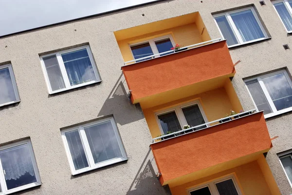 Detail Orange Yellow Prefab House — Stock Photo, Image