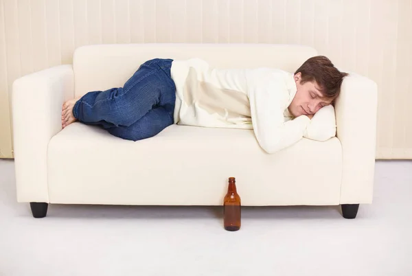 People Comfortable Sleeps Sofa Having Got Drunk Beer — Stock Photo, Image
