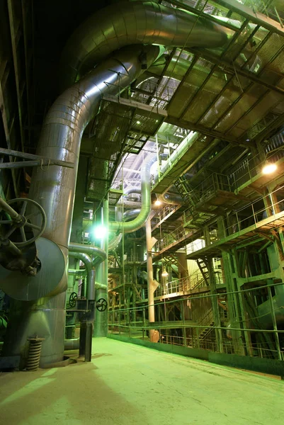 Ausrüstung Kabel Und Rohrleitungen Inneren Eines Modernen Industriekraftwerks — Stockfoto