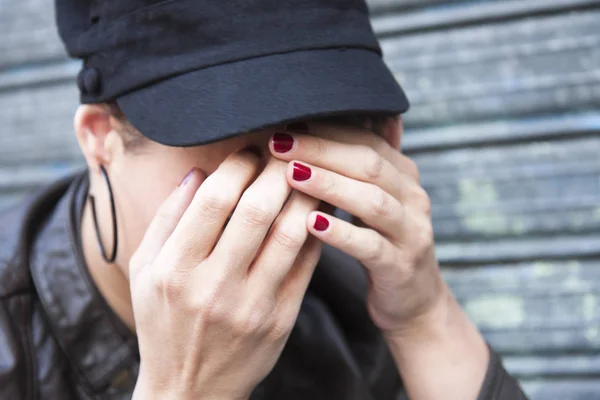 Sad Young Woman Wearing Cap His Face Hidden Her Hands — Stock Photo, Image