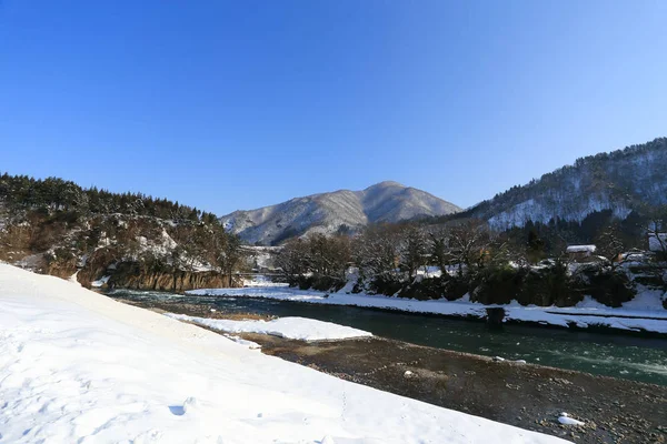 Řeka Gassho Zukuri Village Širakawago — Stock fotografie