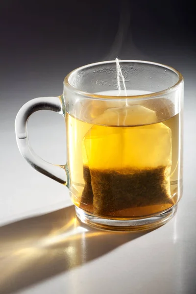 Чайний Мішок Скляній Чашці — стокове фото