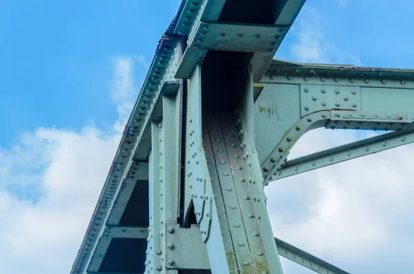 Detailoverzicht Van Een Voormalige Oude Geklonken Stalen Spoorbrug Voor Voetgangers — Stockfoto