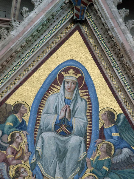 Orvieto Domfassade Das Mosaik Stellt Die Mariä Himmelfahrt Dar Entworfen — Stockfoto