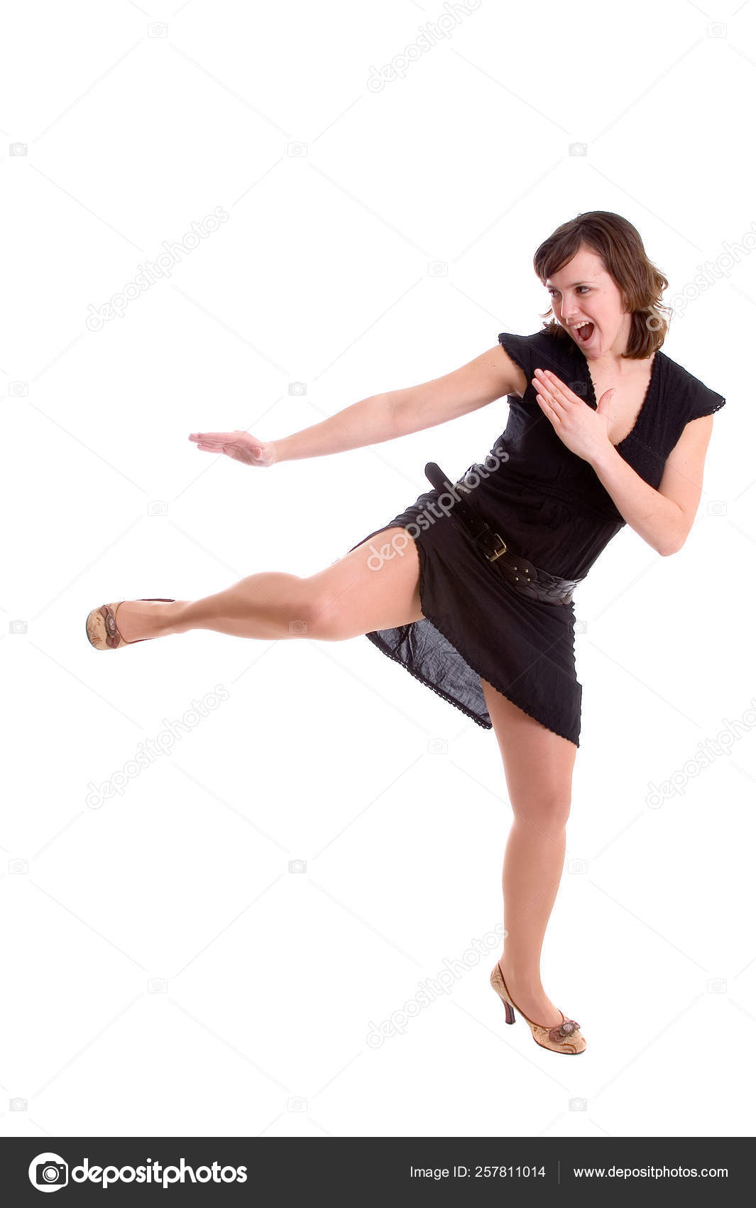 high kicking girls 