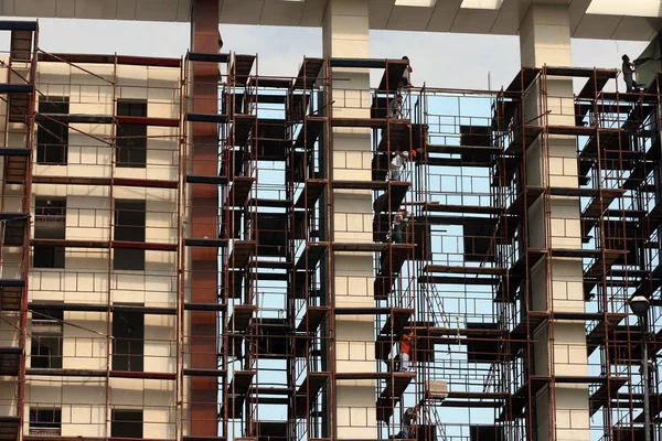 Bauarbeiter Einsatz Einem Modernen Gebäude — Stockfoto