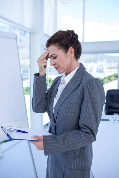 Irritated Businesswoman Looking Clipboard Medical Office — Stock Photo, Image