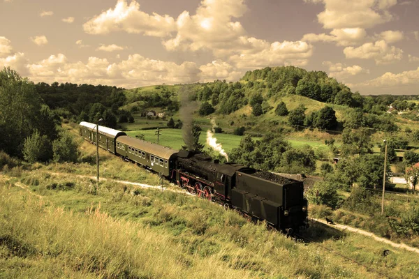 Beautiful Hilly Landscape Old Retro Steam Train — Stock Photo, Image