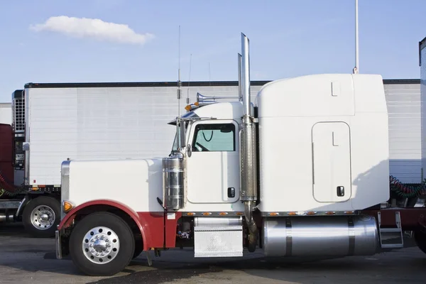 Parked Semi Truck Chicago Illinois — Zdjęcie stockowe