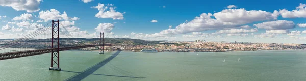 Panorama Lisboa Paisaje Urbano Con Abril Puente Colgante Portugal — Foto de Stock