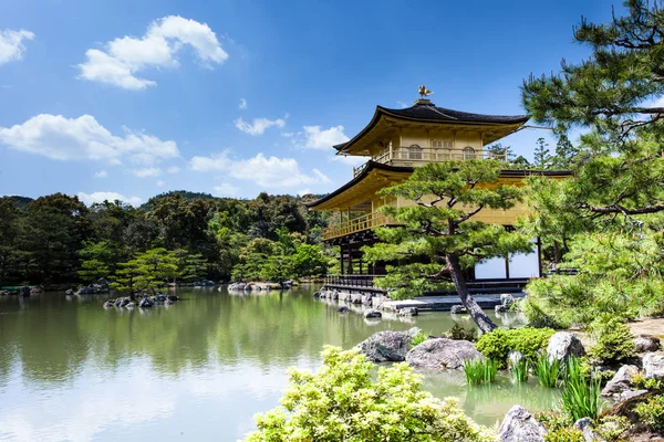Slavný Zlatý Pavilon Kjótu Japonsko — Stock fotografie
