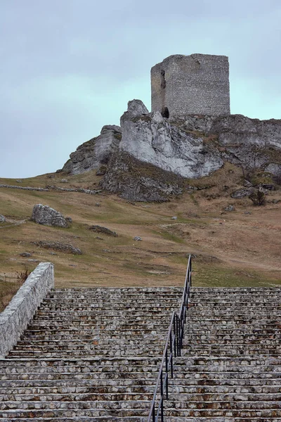 Escaleras Piedra Que Conducen Las Ruinas Castillo Medieval Olsztyn —  Fotos de Stock