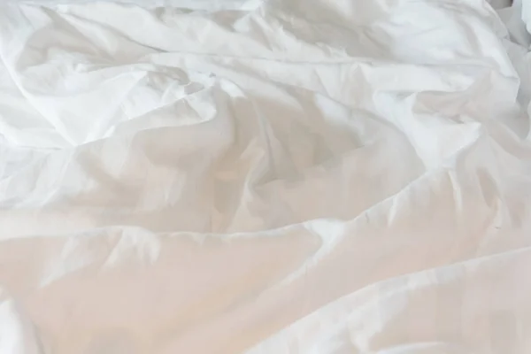 White Blanket Messy White Bedding Sheet Messy — Stock Photo, Image