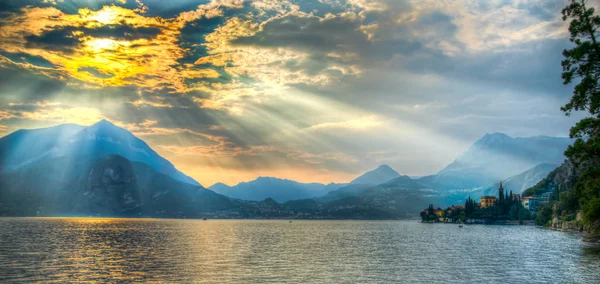 Romantický Západ Slunce Městě Varenna Como Lake Lombardie — Stock fotografie