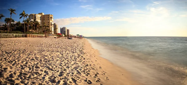 Weißer Sand Und Palmen Strand Von Vanderbilt Neapel Florida Usa — Stockfoto