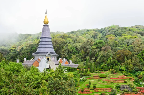Phra Mahathat Napapolphumisiri Pagoda Sul Monte Doi Intanon Nella Provincia — Foto Stock