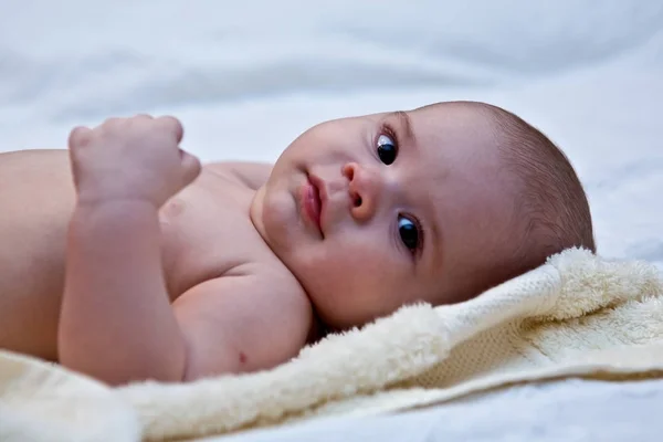 Small Child Acceptance Bath — Stock Photo, Image