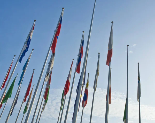 Banderas Diferentes Naciones Una Feria — Foto de Stock