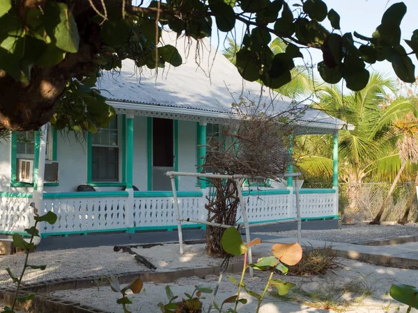 Τυπικό Σπίτι Στυλ Νησιά Κέιμαν Στο Γκραντ Κέιμαν — Φωτογραφία Αρχείου