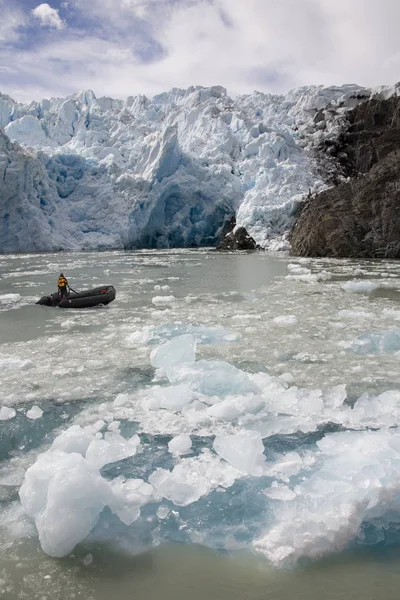 Úszó Tengeri Jég Közelében San Rafael Gleccser Patagónia Dél Chile — Stock Fotó