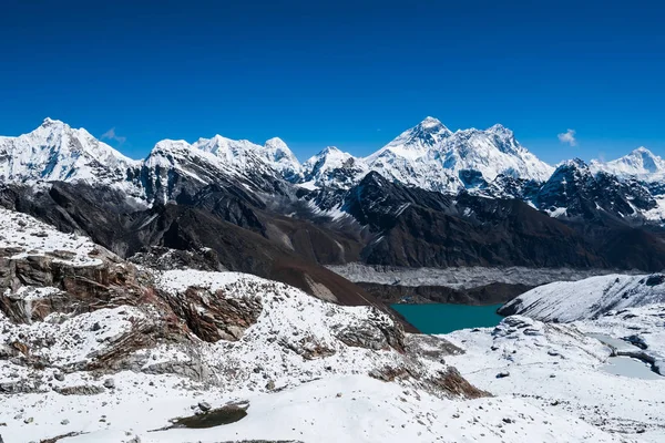 Famosa Vista Los Picos Desde Renjo Pass Everest Pumori Makalu — Foto de Stock