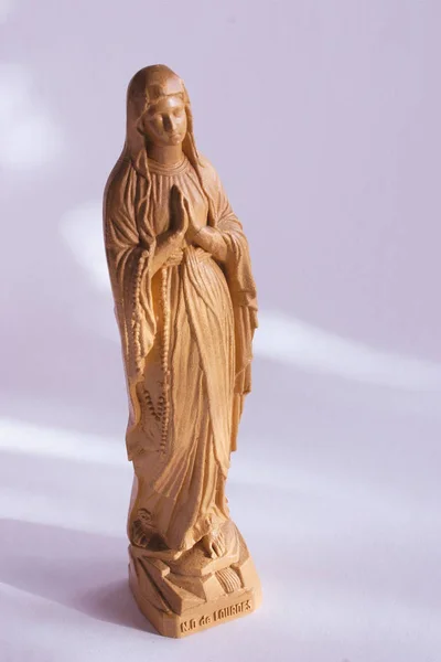 Statua Religiosa Maria Sfondo Chiaro — Foto Stock