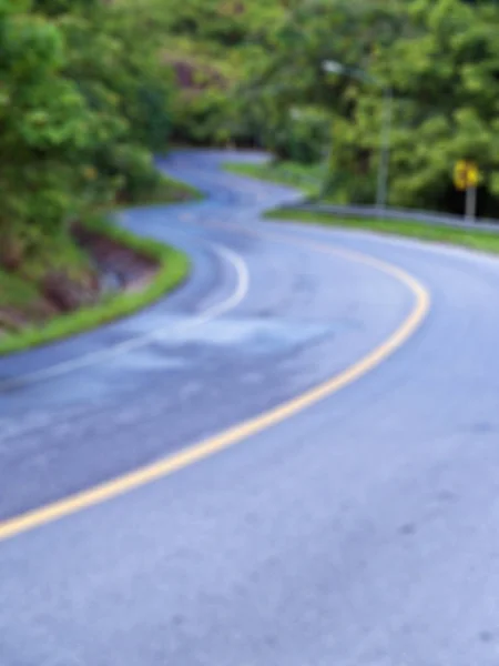 Absztrakt Homályos Road Görbék Hegy Erdő — Stock Fotó