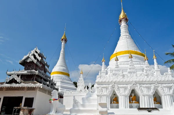 Architettura Pagoda Bianca Wat Phra Doi Kong Temple Nella Provincia — Foto Stock