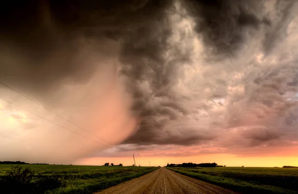 Sturm Wolken Kanada Ländliche Landschaft Prärie Szene Sonnenuntergang — Stockfoto