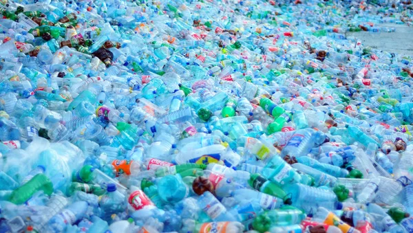 Bottiglia Plastica Pile Rifiuti Pronti Riciclare Discarica — Foto Stock