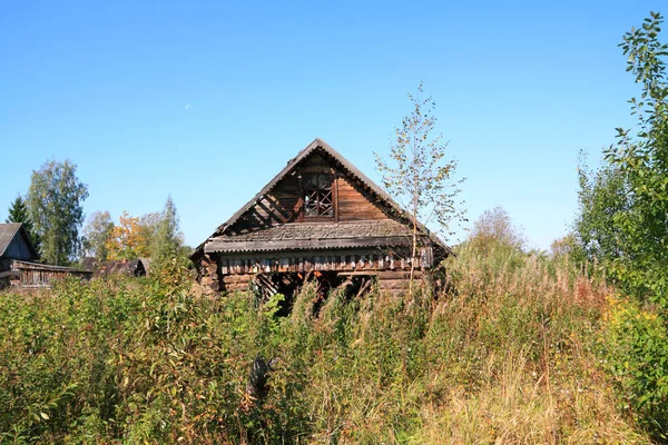 Vecchia Casa Erba — Foto Stock