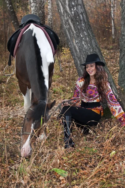 Young Woman Horse Forest — Stock Photo, Image