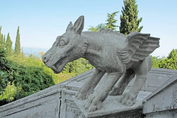 Perro Alado Escalera Del Palacio Antiguo Crimea — Foto de Stock