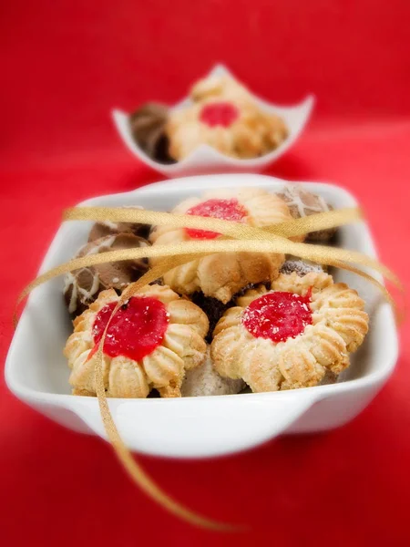 Biscuits Dans Une Assiette Blanche — Photo