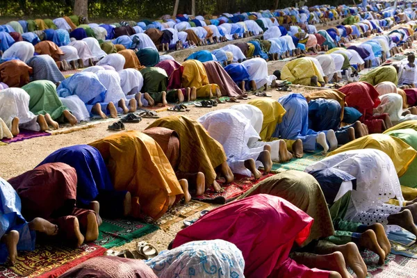 Afričtí Muslimové Modlí Během Eid Adhy Také Znám Jako Tabaski — Stock fotografie