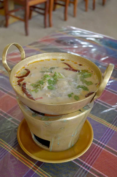 Zupa Kokosowa Kurczaka Grzybami — Zdjęcie stockowe
