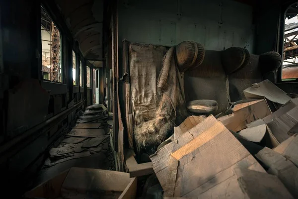 Interior Veículo Bagunçado Ângulo Transporte Trem Tiro — Fotografia de Stock