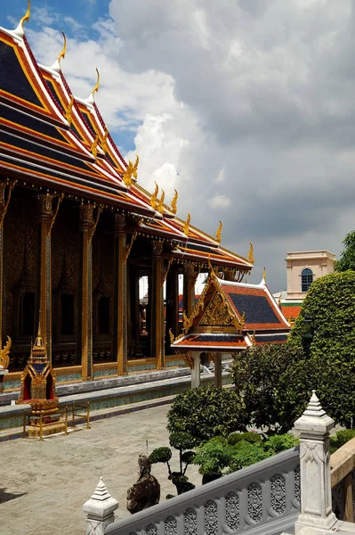 Bangkok Kraliyet Sarayı Nda Pagoda Çatı Sağ Üst Köşesinde Copyspace — Stok fotoğraf