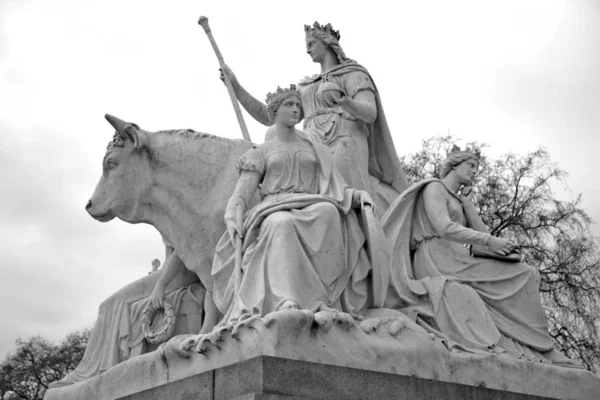 Albert Denkmal London England Kingdome Und Alte Konstruktion — Stockfoto