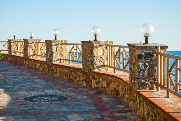 Linternas Restaurante Orilla Del Mar Suave Luz Del Atardecer — Foto de Stock