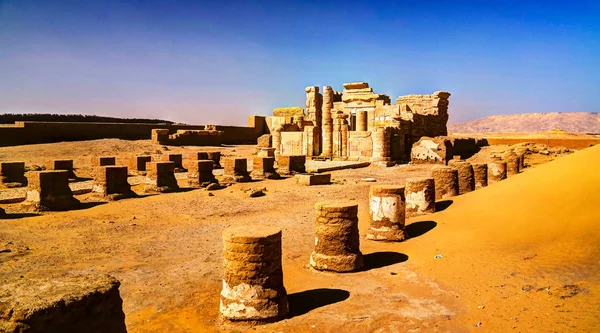 Ερείπια Της Ντέιρ Haggar Ναό Στο Υπογράψεις Αίγυπτος — Φωτογραφία Αρχείου