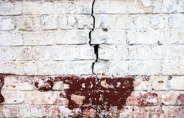 旧的裂开的粉刷砖墙 质地丰富 — 图库照片