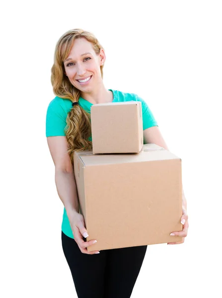 白い背景に孤立した移動箱を持つ笑顔の若い大人の女性 — ストック写真