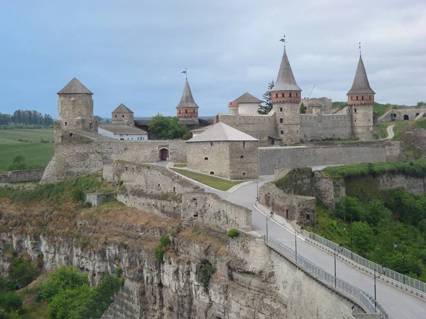 Старовинний Замок Кам Янець Подільської Україні — стокове фото