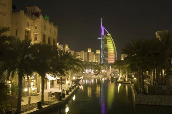 Dubaj Velmi Osvětlený Světoznámý Světový Hotel Dubai — Stock fotografie