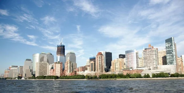New York Stadsbilden Visa Med Himmel Och Vatten — Stockfoto