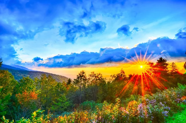 Blue Ridge Parkway Конце Лета Аппалачские Горы Закат Западный Пейзаж — стоковое фото