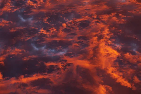 Nubes Cálidas Naranja Celestial Coloridas Cielo Atardecer — Foto de Stock