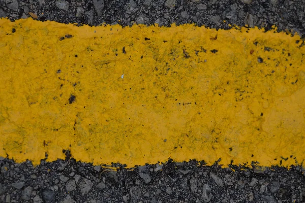 Close Van Gele Lijn Het Midden Van Weg — Stockfoto